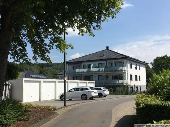 Rückansicht mit ruhiger An.jpg