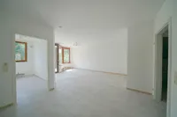 Wohn-/Essbereich mit offener Küche