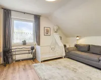 Kinder-/Arbeitszimmer