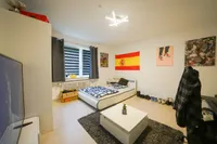 Großes Schlafzimmer