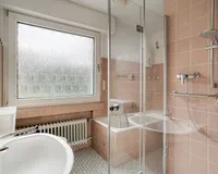 Badezimmer (OG)