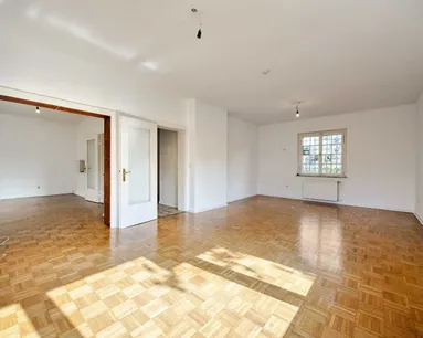 Wohn-/Esszimmer (EG)