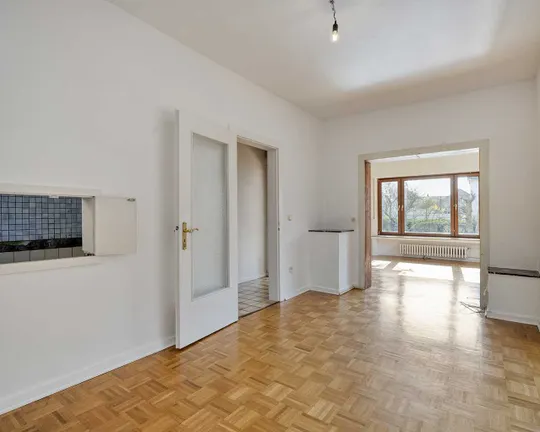 Wohn-/Esszimmer (EG)