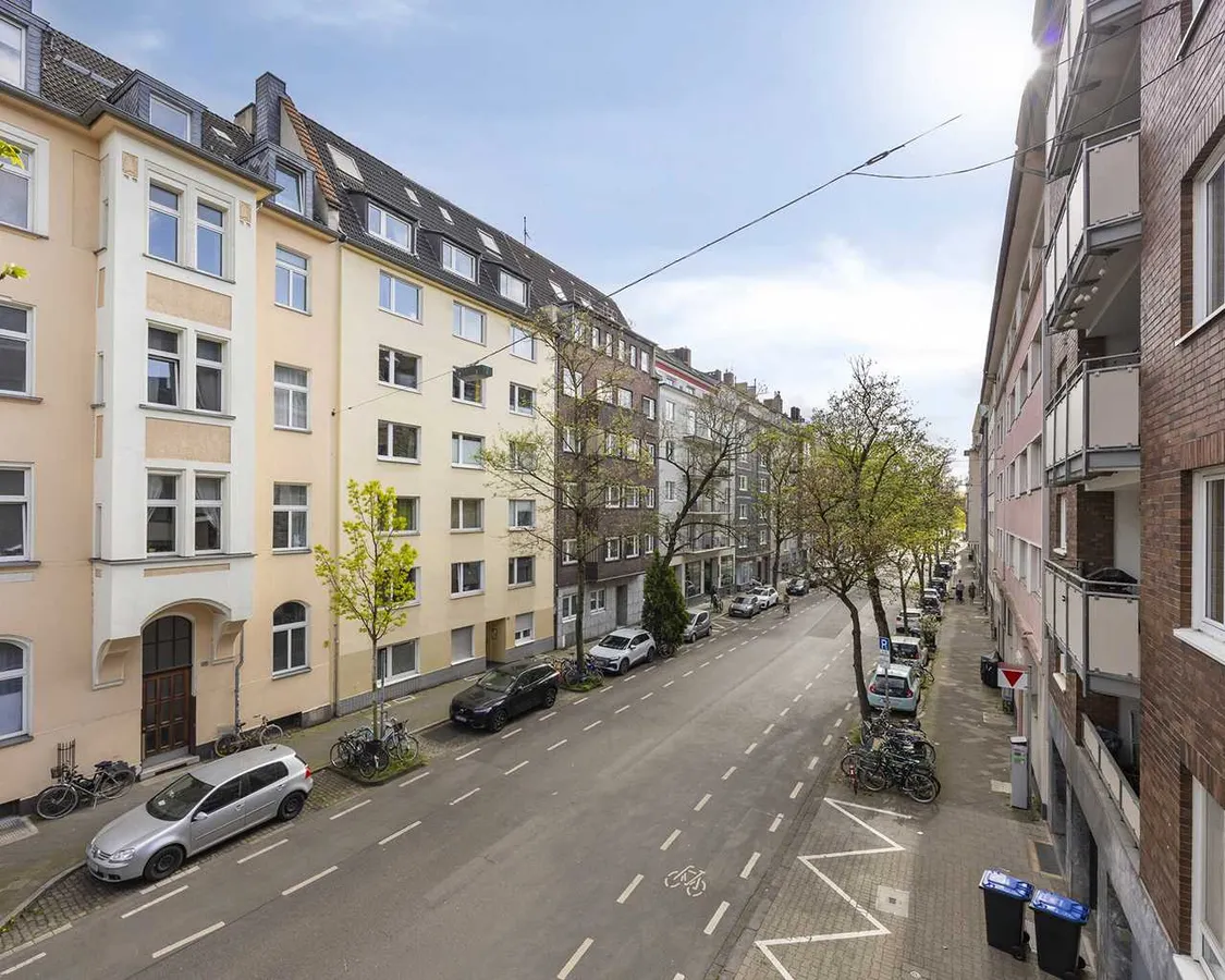 Straßenansicht
