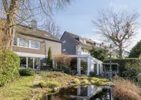 Großzügiges Mehrfamilienhaus mit freier Gartenwohnung in Ratingen-Cromford