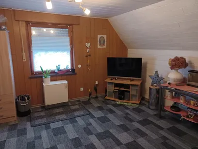 Kinder-/Arbeitszimmer