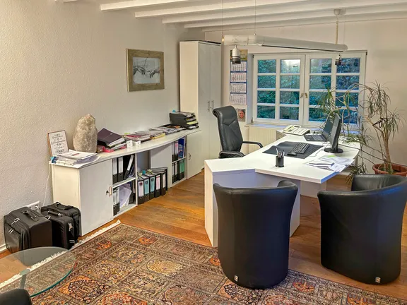 Büro (OG)