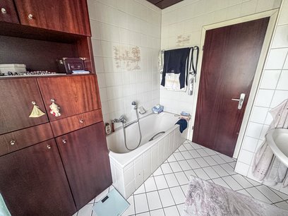 Badezimmer EG