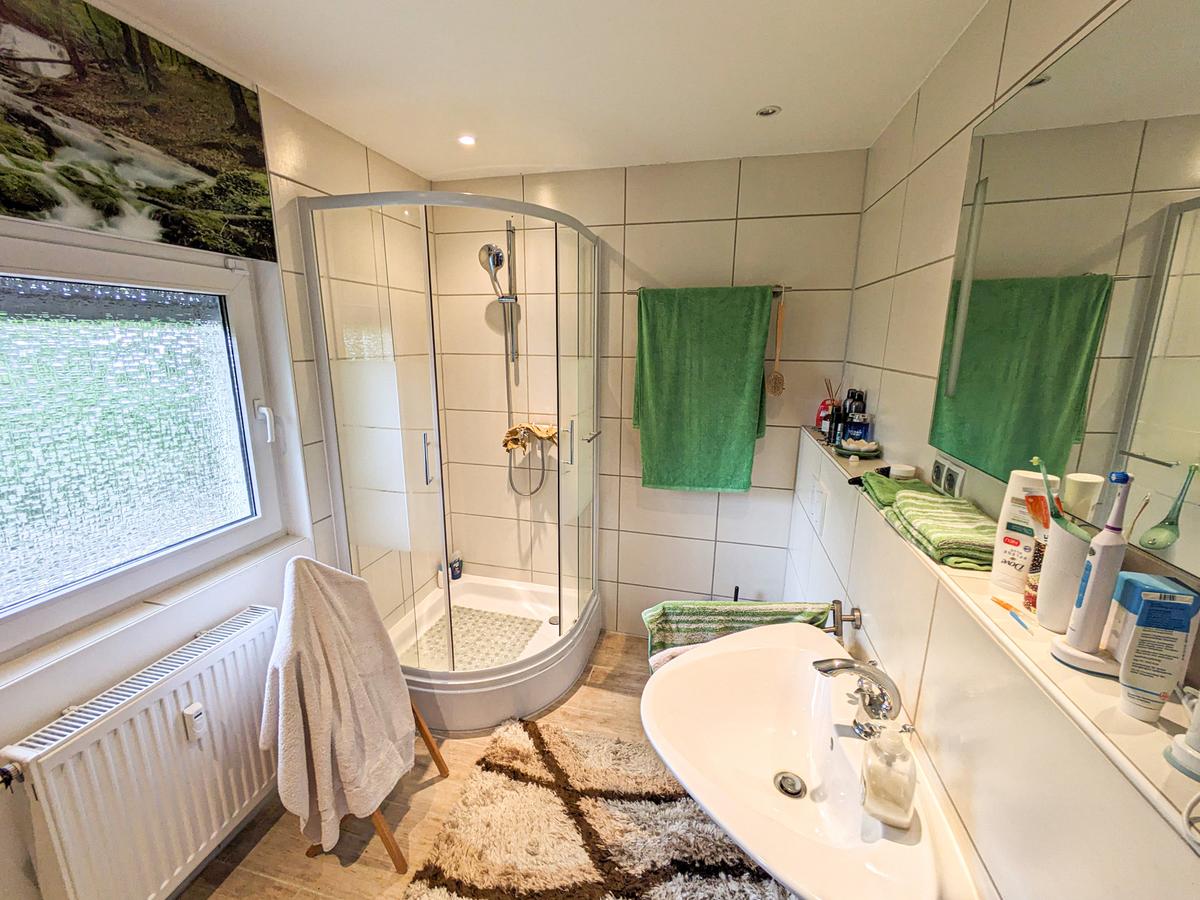 Wohnung OG (ca.46m²) Badezimmer