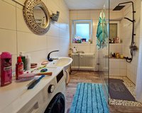 Badezimmer - Wohnung EG