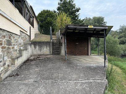 Garage und Carport