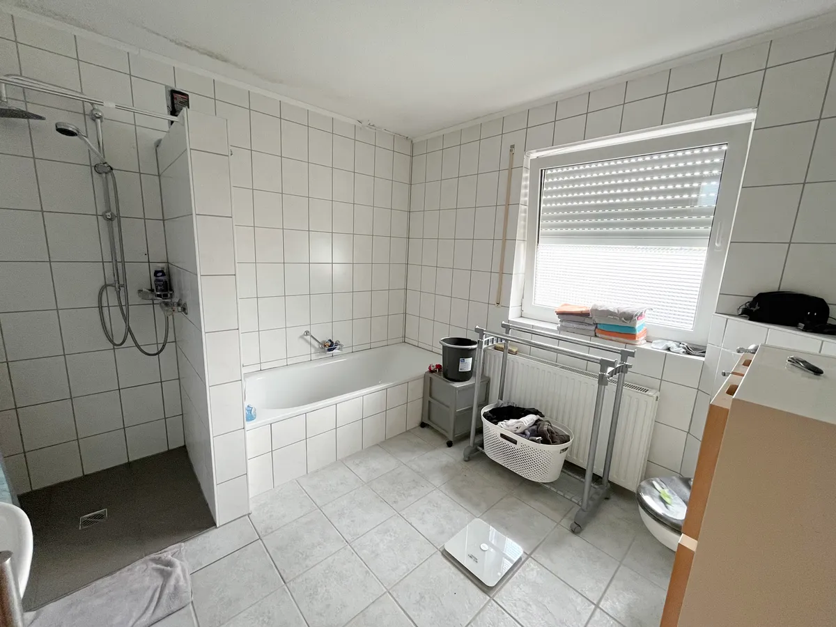 Badezimmer EG