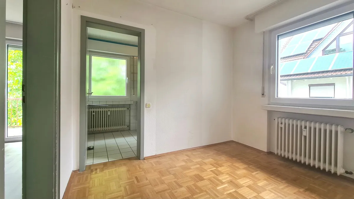 Ankleide/Büro vor dem Schlafzimmer OG