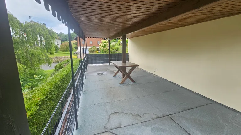 Balkon EG