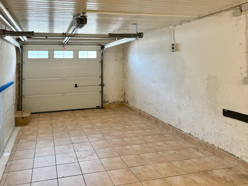 Garage KG