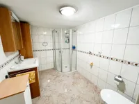 Badezimmer EG