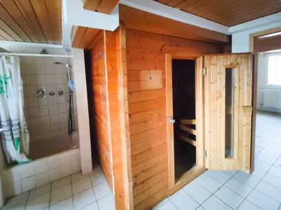 Bad EG mit Sauna