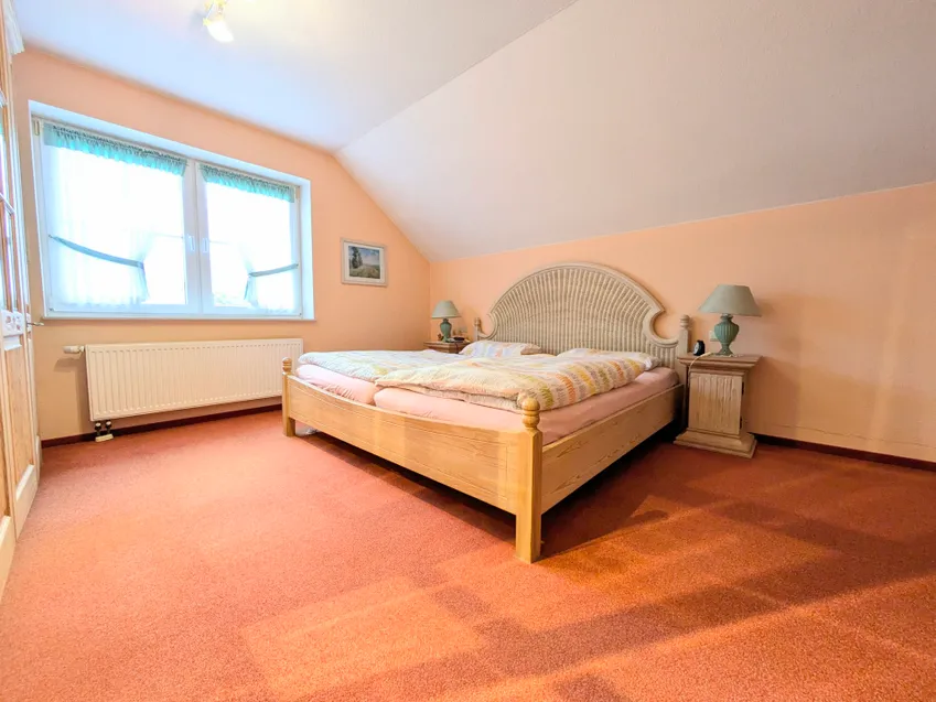 Schlafzimmer OG