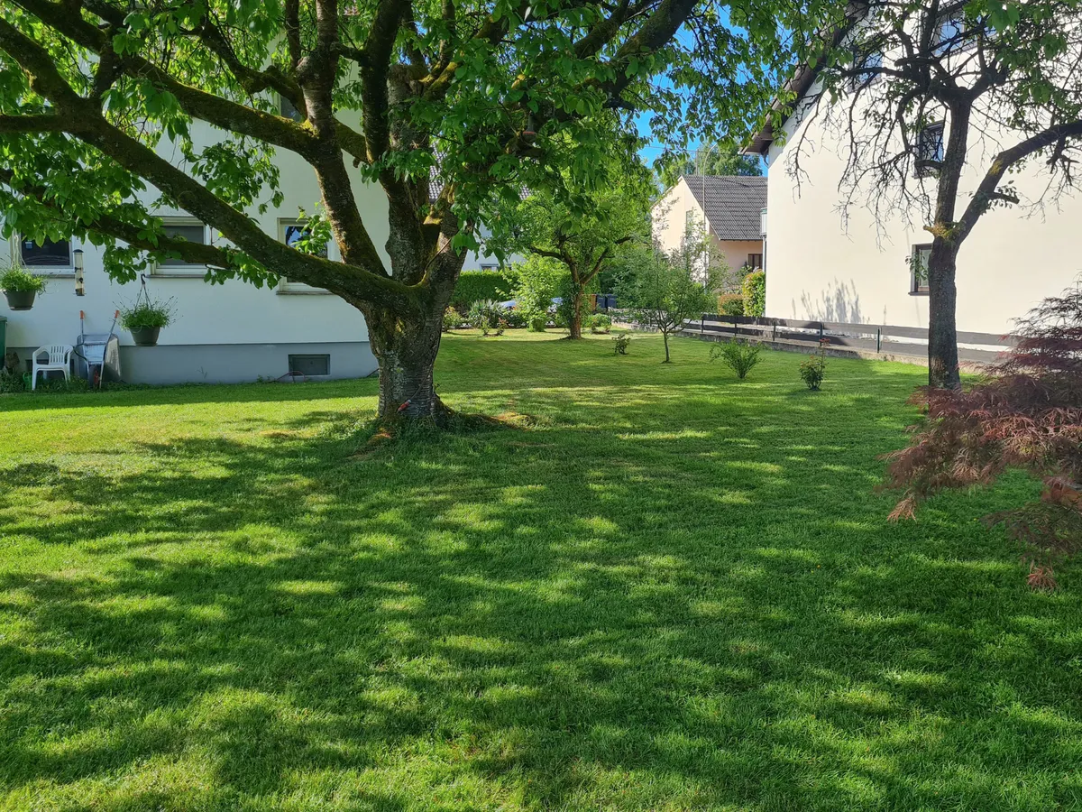 Grundstück