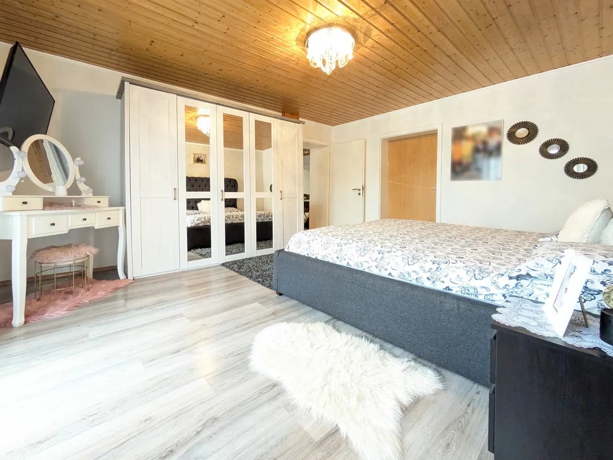 Schlafzimmer EG