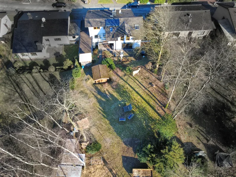 Grundstück, Terrasse, Haus