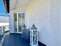 großer Balkon (Wohnung II - OG)