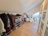 Ankleide hinterm Bad DG