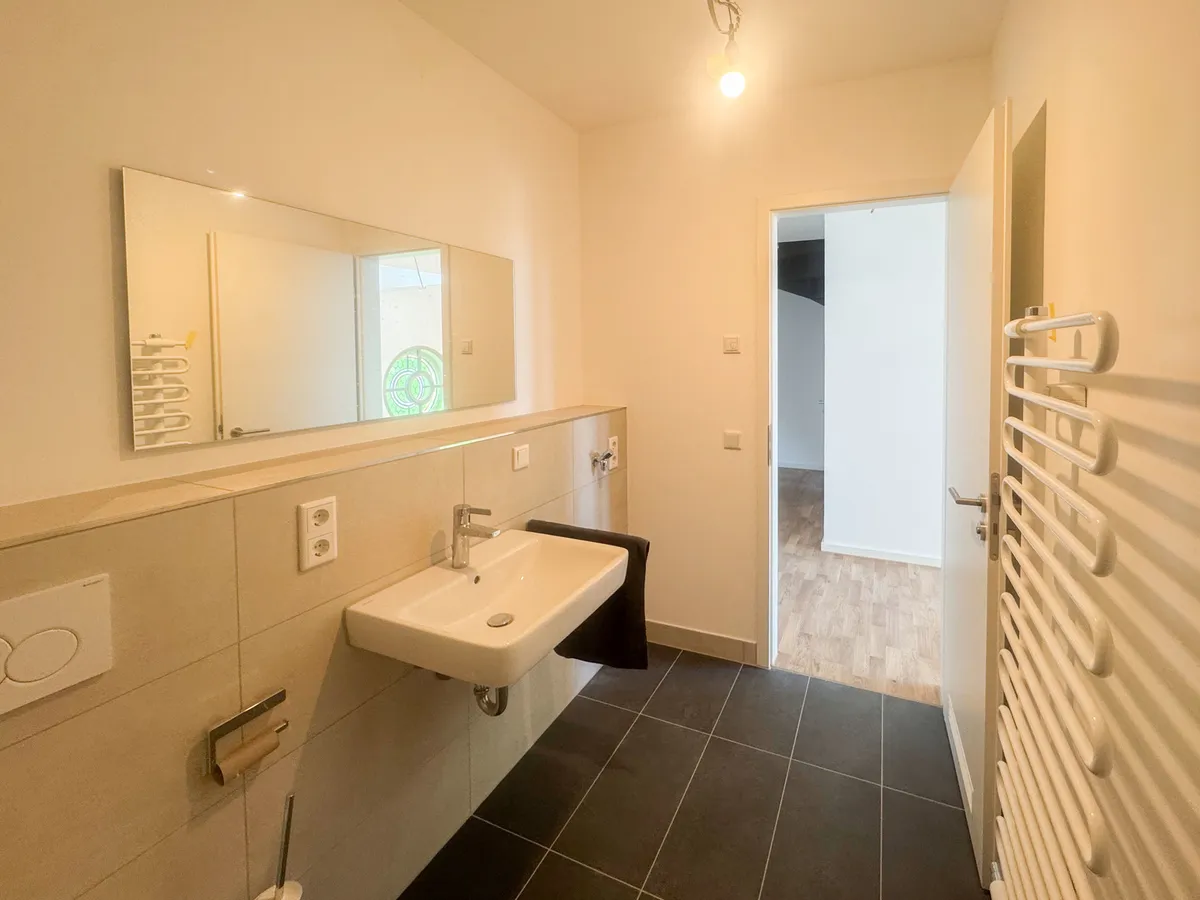 Wannenbad mit WC