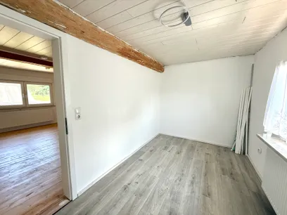 OG Büro/Ankleide