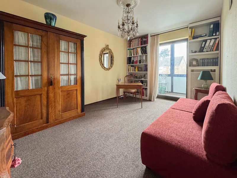 Gäste-/Kinderzimmer (OG)