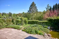 Terrasse mit freiem Blick 