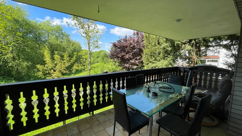 Balkon EG