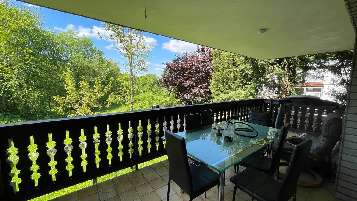 Balkon EG