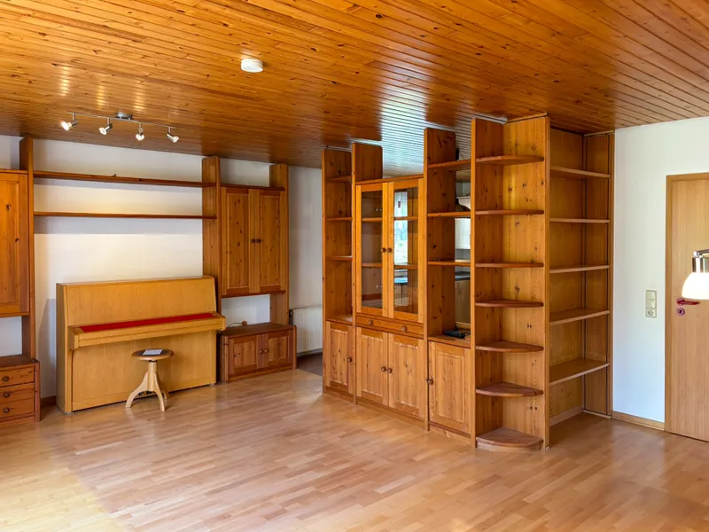 Wohnzimmer / Esszimmer EG rechts 