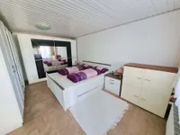 Schlafzimmer UG