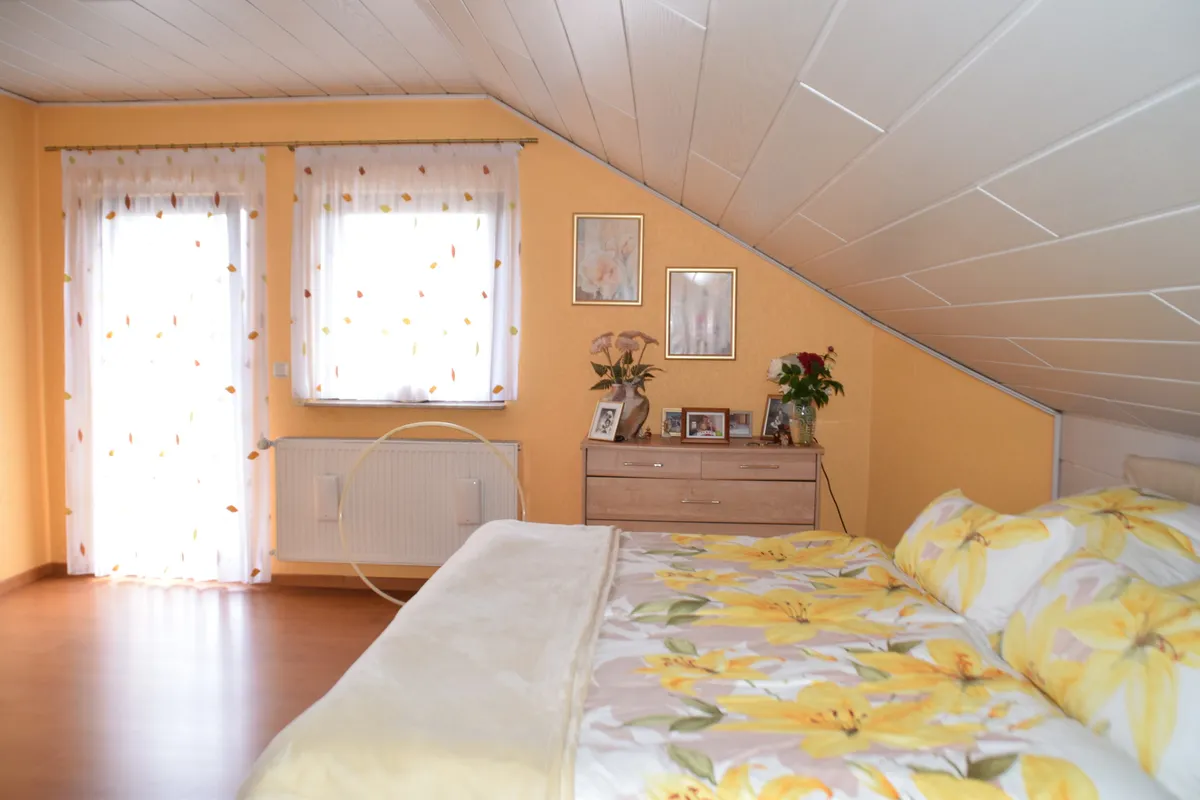 Schlafzimmer OG