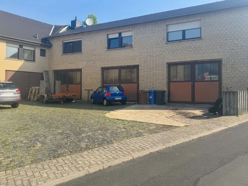 Gewerbehalle