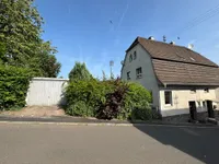 Straßenansicht