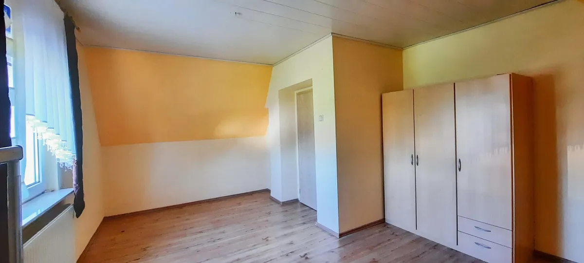 Schlafzimmer DG