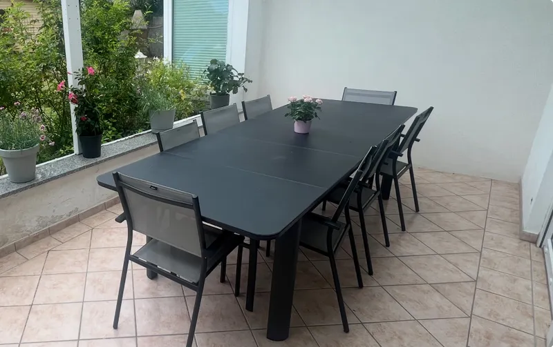 überdachte Terrasse