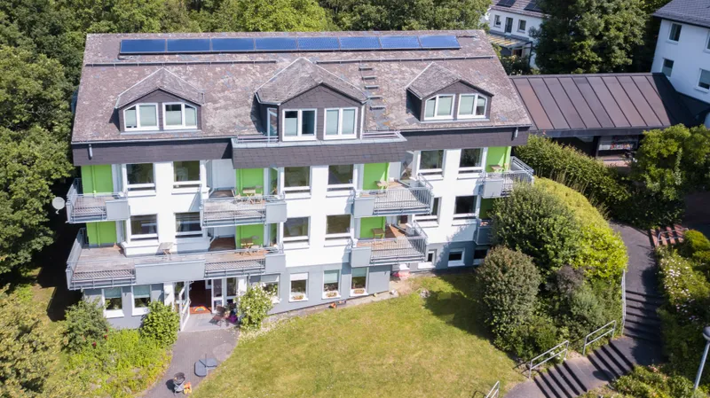 Luftaufnahme - rechter Gebäudeflügel