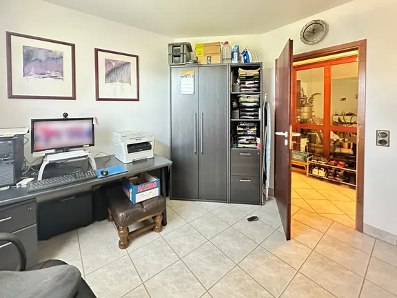 Büro EG Nr. 7a