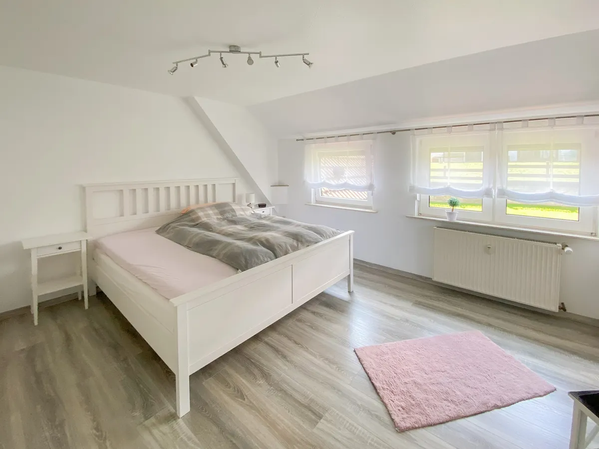 DG Schlafzimmer