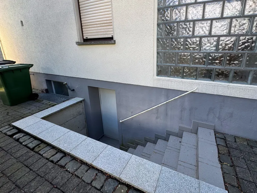 Kellerzugang vom Garten