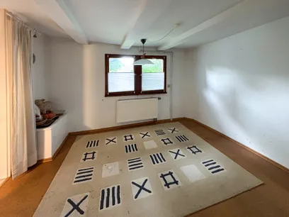 Durchgangszimmer Altbau EG