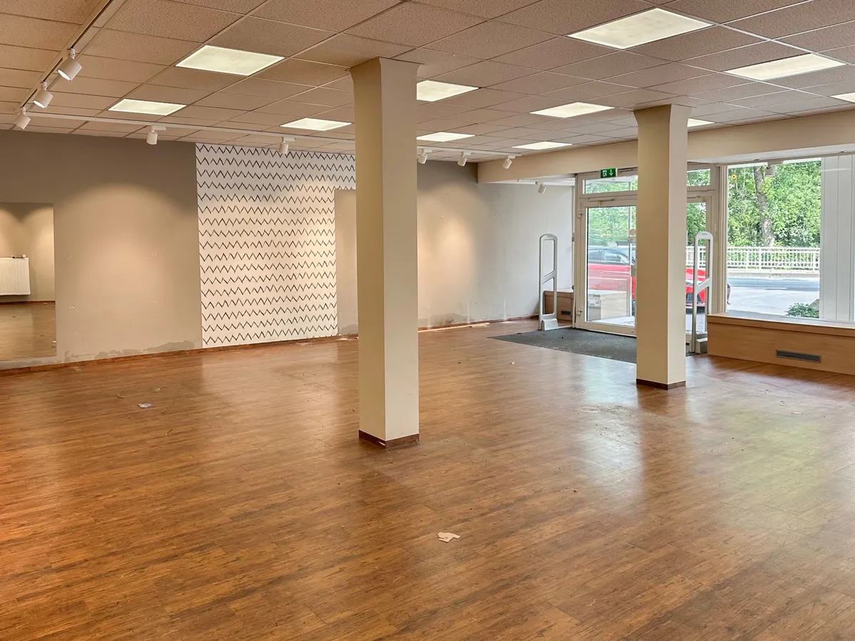 Verkaufsfläche vorne