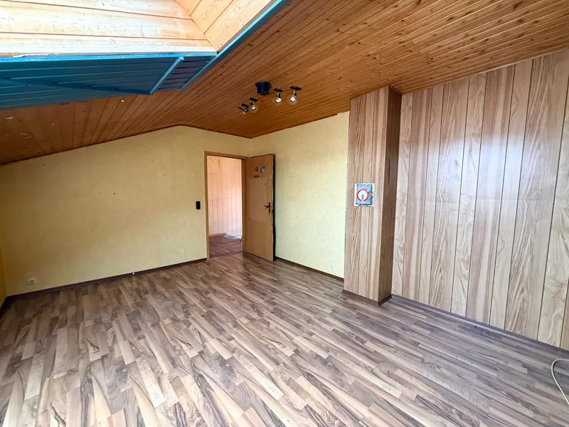 DG links Schlafzimmer (2)