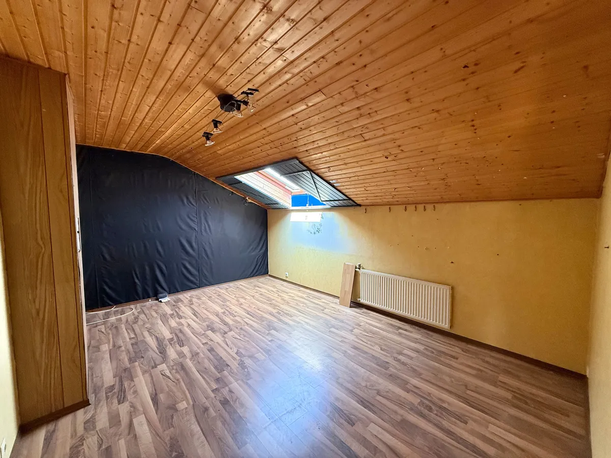 DG links Schlafzimmer (2)