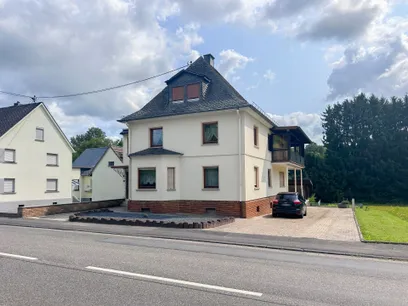 Straßenansicht