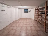 Keller